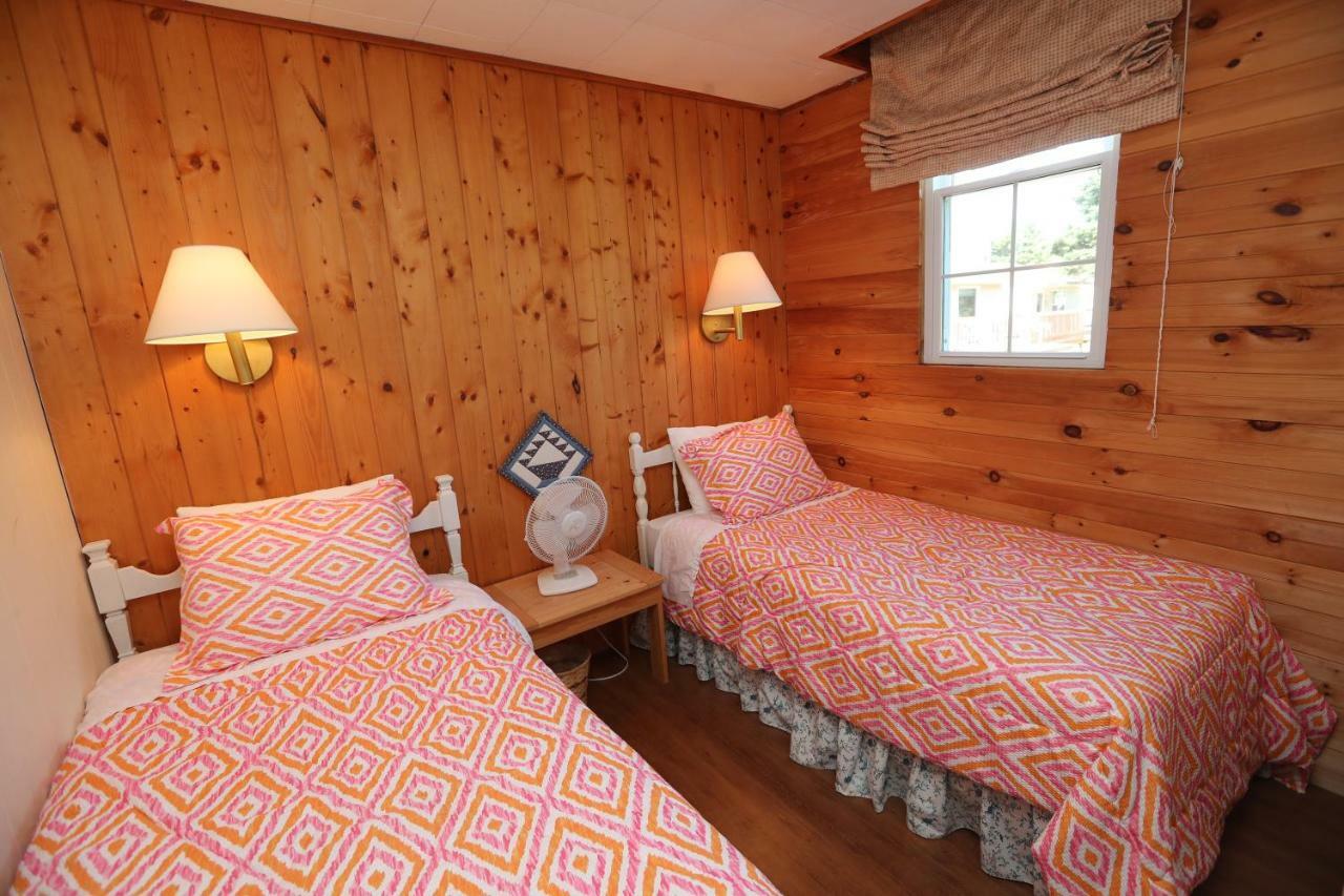 Parkside Cottages & Suites Stanhope ภายนอก รูปภาพ